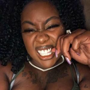 Meet your Posher, Apple